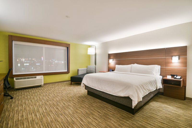 Holiday Inn Express and Suites Lehi – Thanksgiving Point