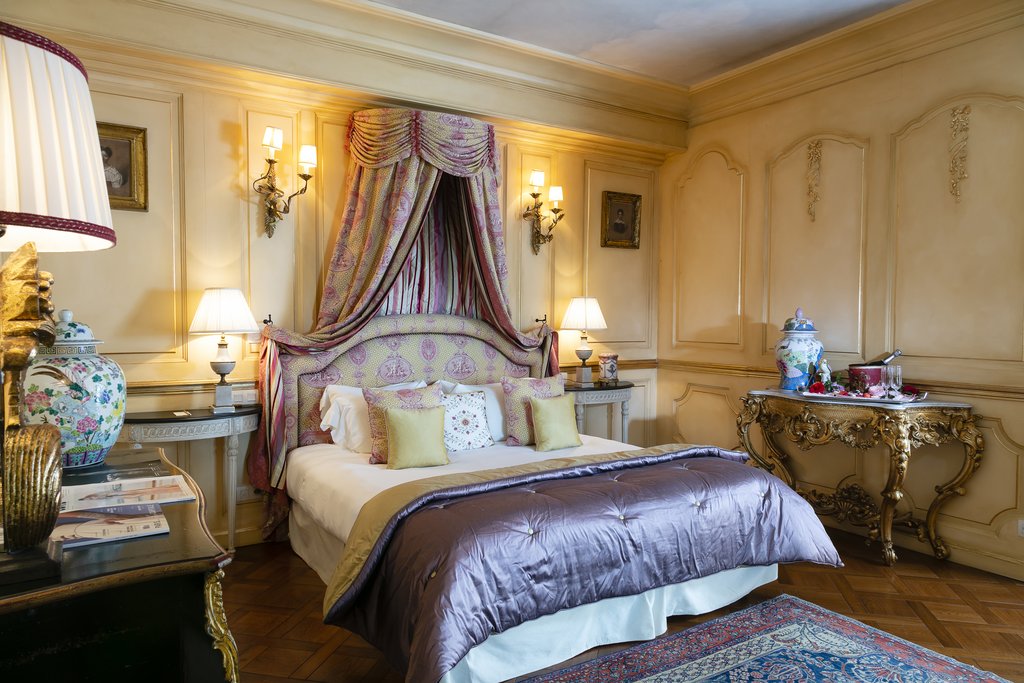 Guest photo