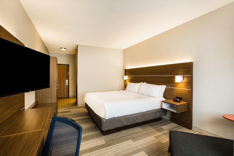 HOLIDAY INN EXPRESS BELLEVUE