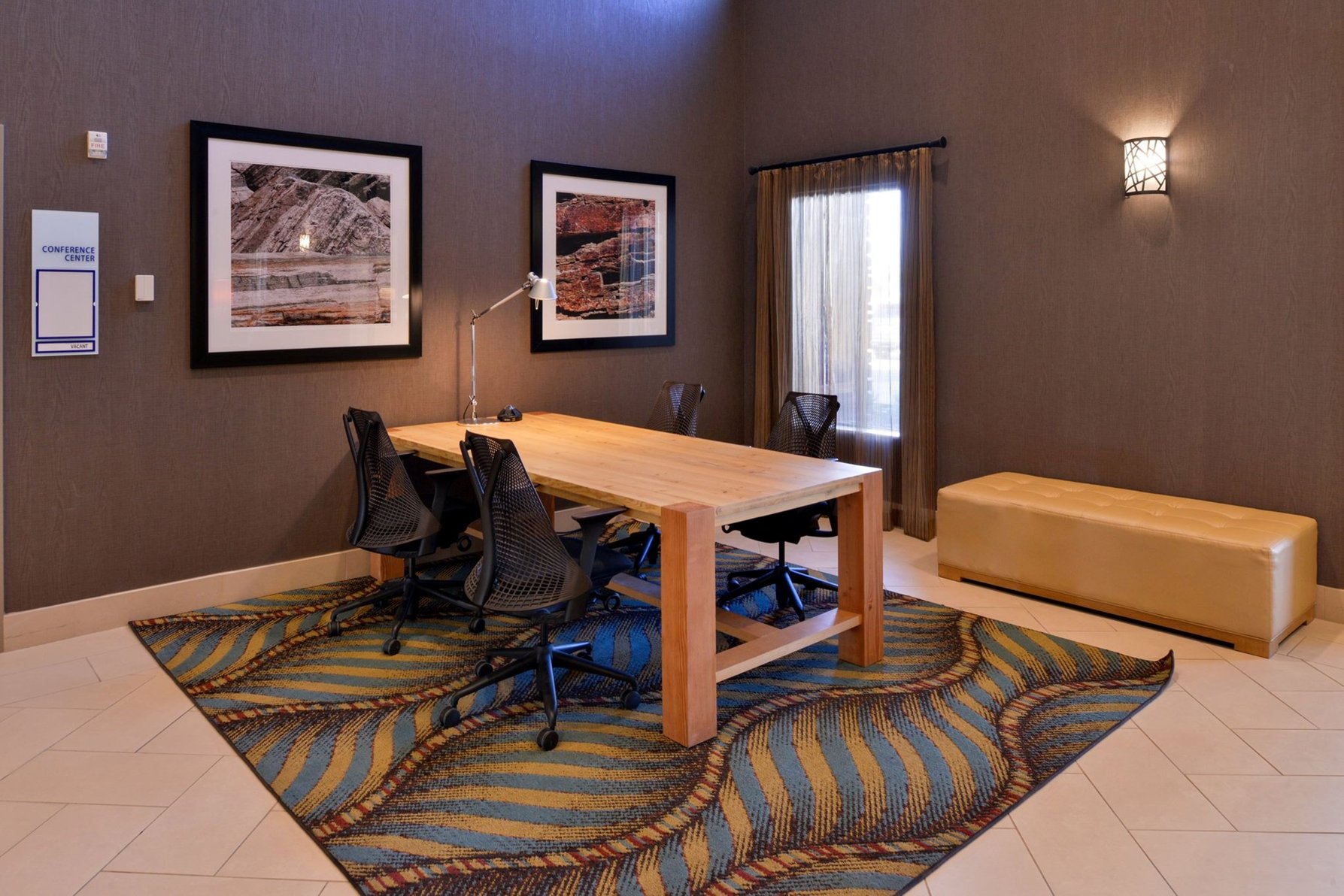 Relax and unwind in our lobby lounge and enjoy free Wi-Fi.