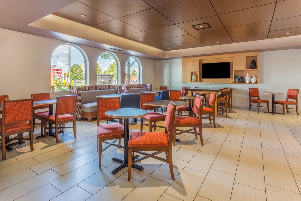 Breakfast Bar 