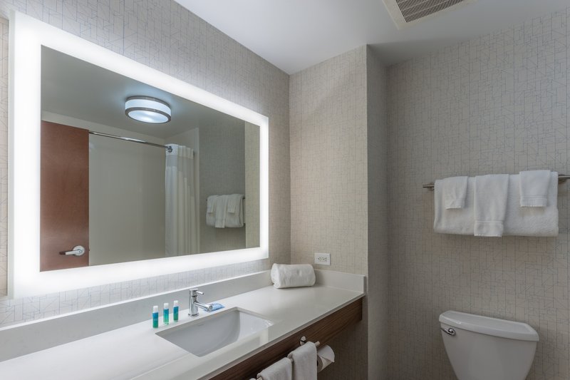 HOLIDAY INN EXP BEECH GROVE