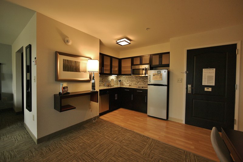 STAYBRIDGE STES LIVERPOOL SYRA