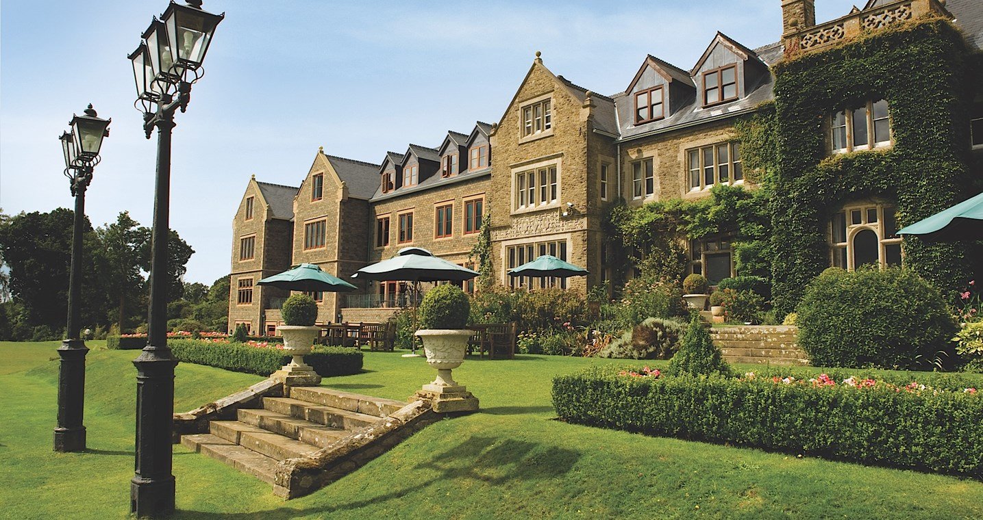 South Lodge Hotel