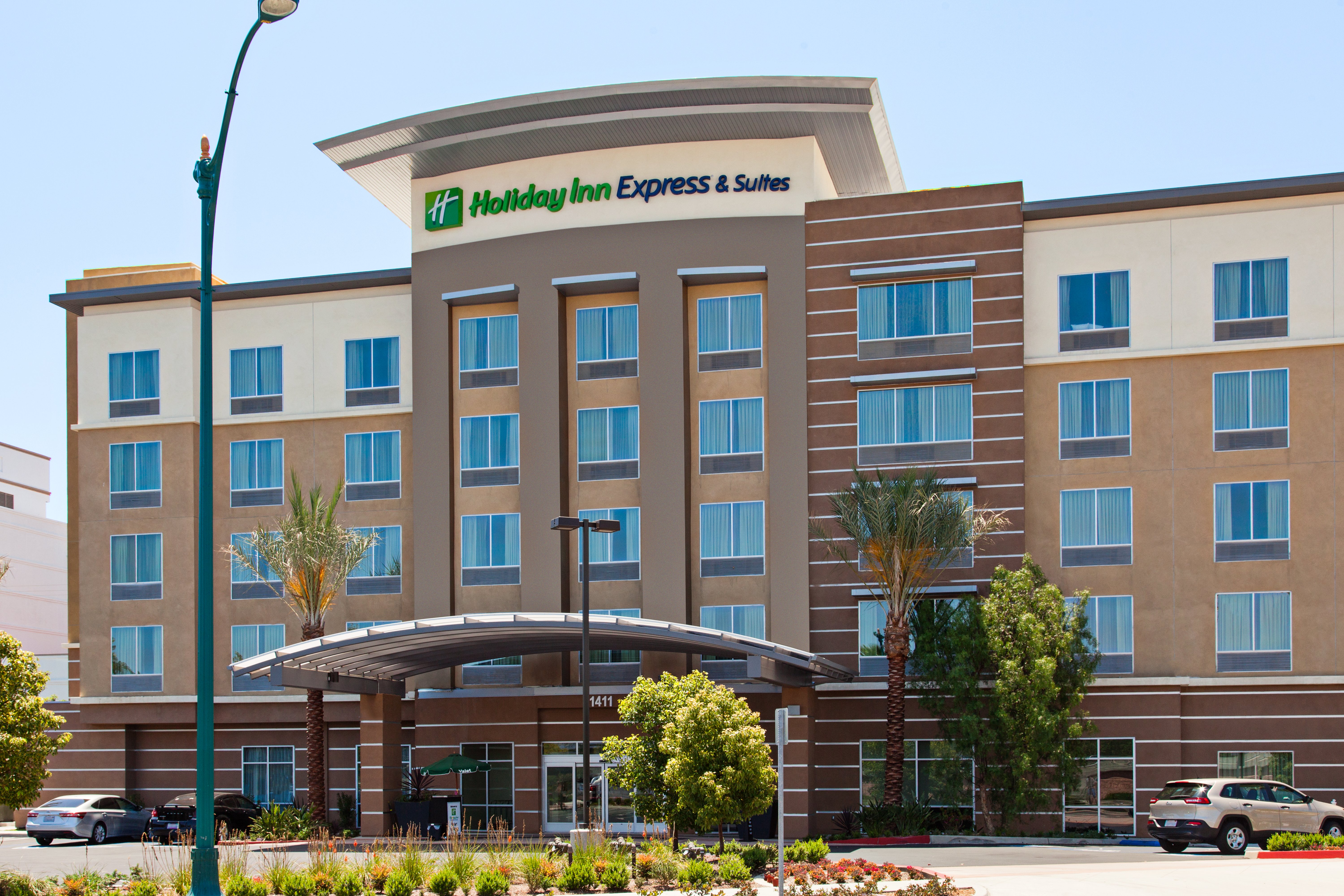 Holiday Inn Express & Suites, Anaheim