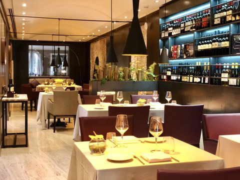 I Sofà Bar Restaurant & Roof Terrace - Galería