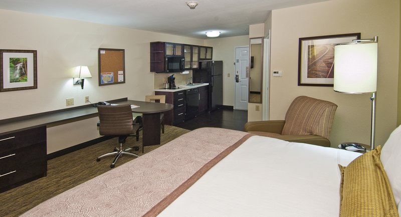 Candlewood Suites Tupelo North