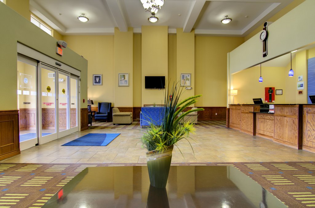 Spacious Lobby