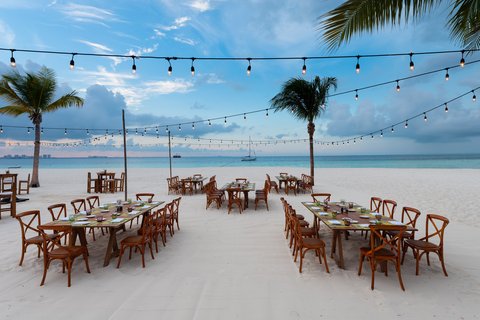 Welcome Reception at the Beach Area