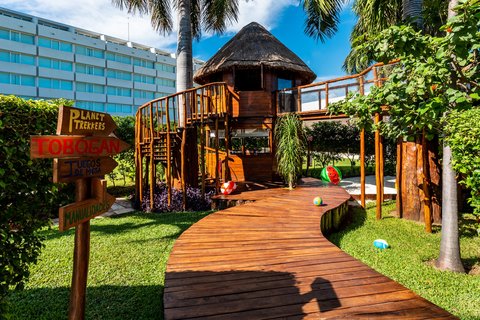 Bring your kids for an afternoon of fun at Planet Trekkers.