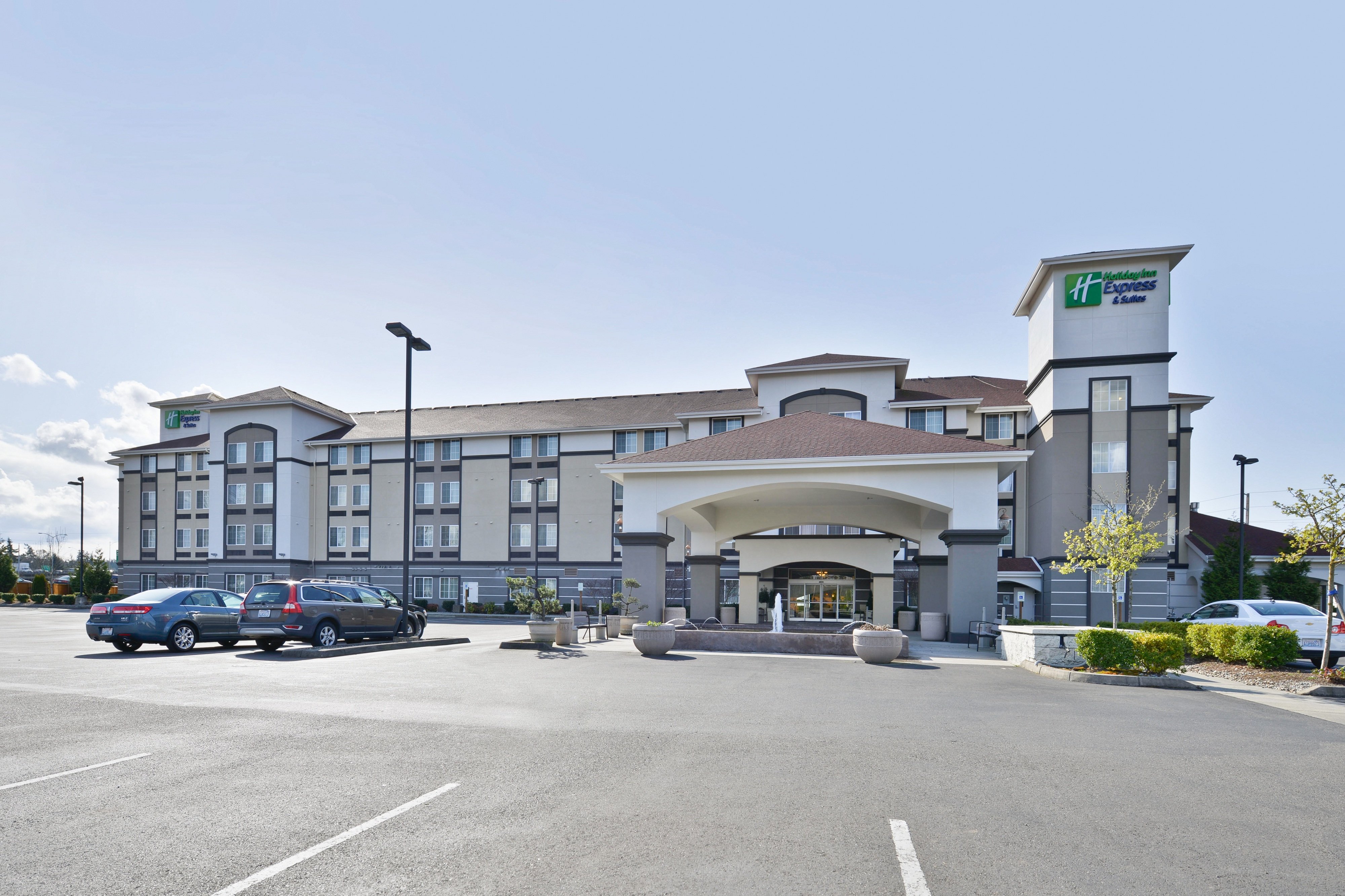 Holiday Inn Express & Sts Tacoma South