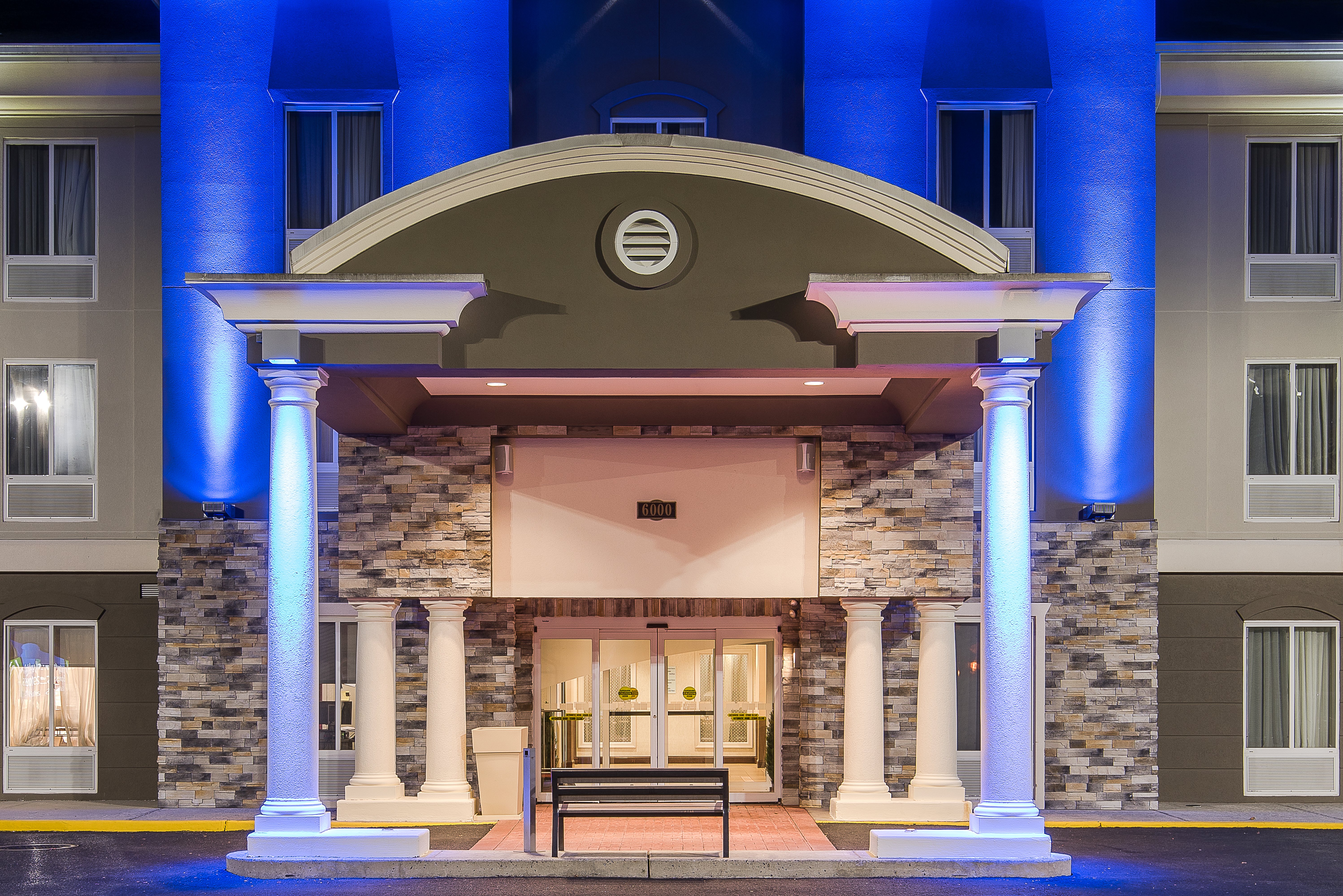 Holiday Inn Express & Suites Mt Laurel