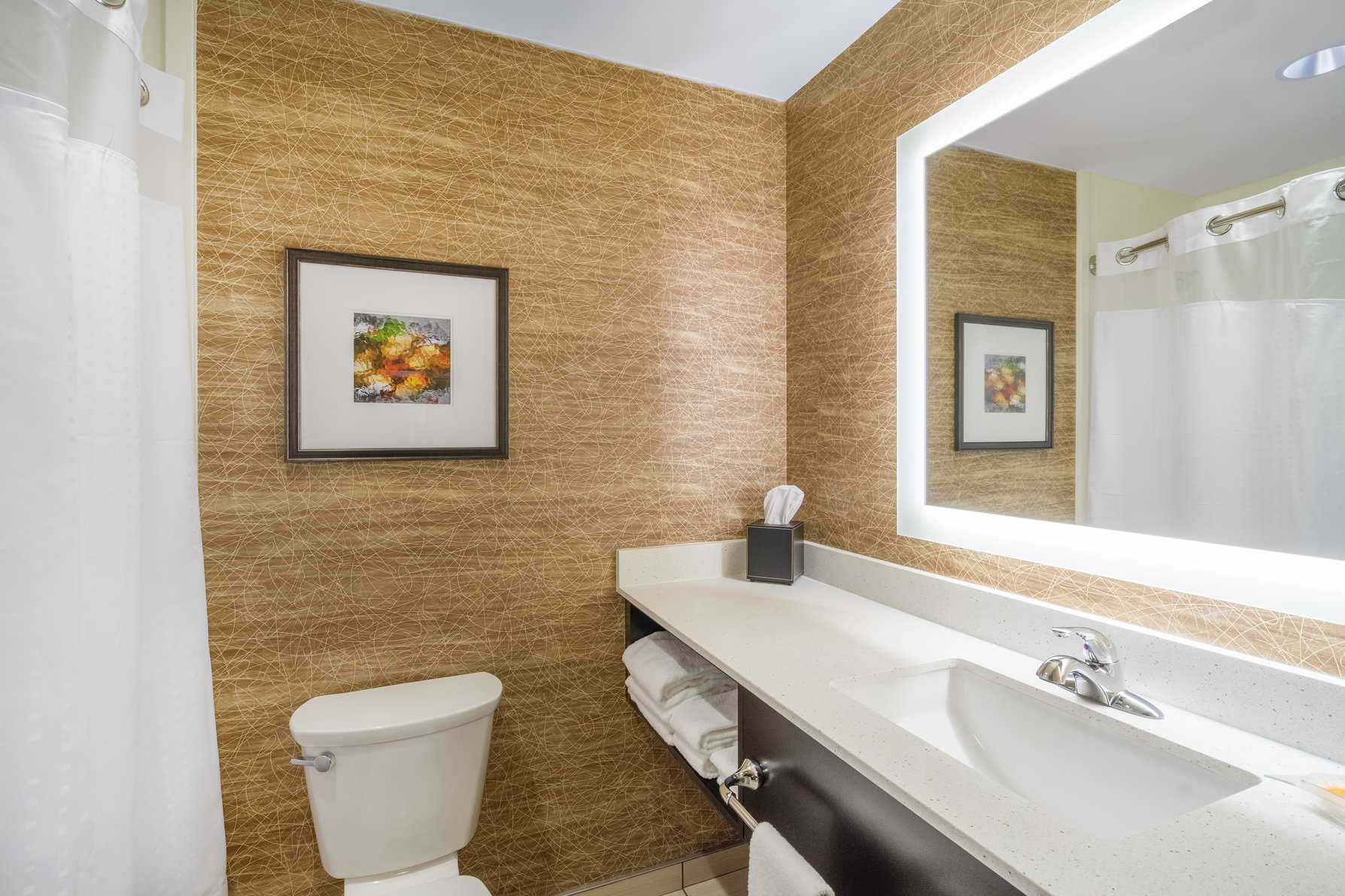Holiday Inn - Terre Haute Room Type - 2 Queen Beds Standard Mobil Access Tub