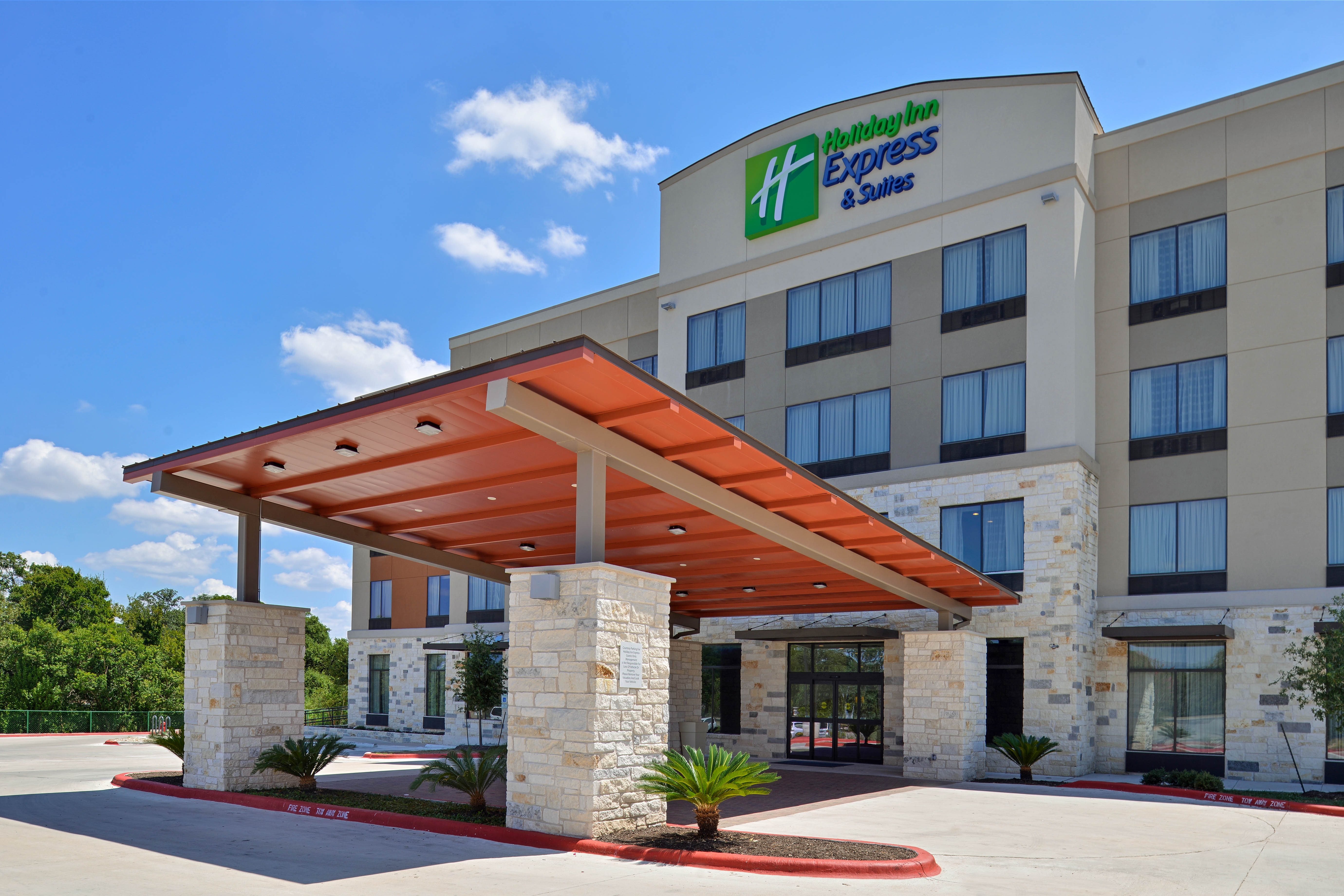 Holiday Inn Express & Sts Austin South