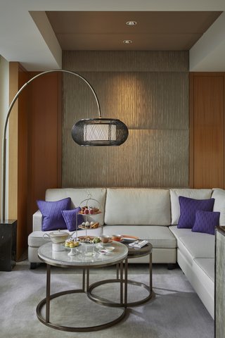 Mandarin Oriental ,Tokyo Mandarin Corner Suite Living Room