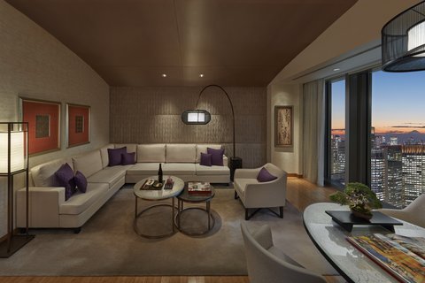 Mandarin Oriental ,Tokyo Mandarin Suite Living Room
