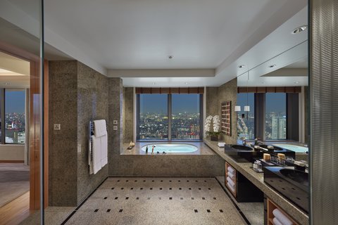 Mandarin Oriental ,Tokyo Oriental Suite Bath Room