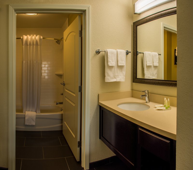 Staybridge Suites Schereville