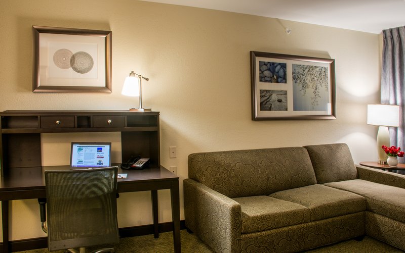 Staybridge Suites Schereville