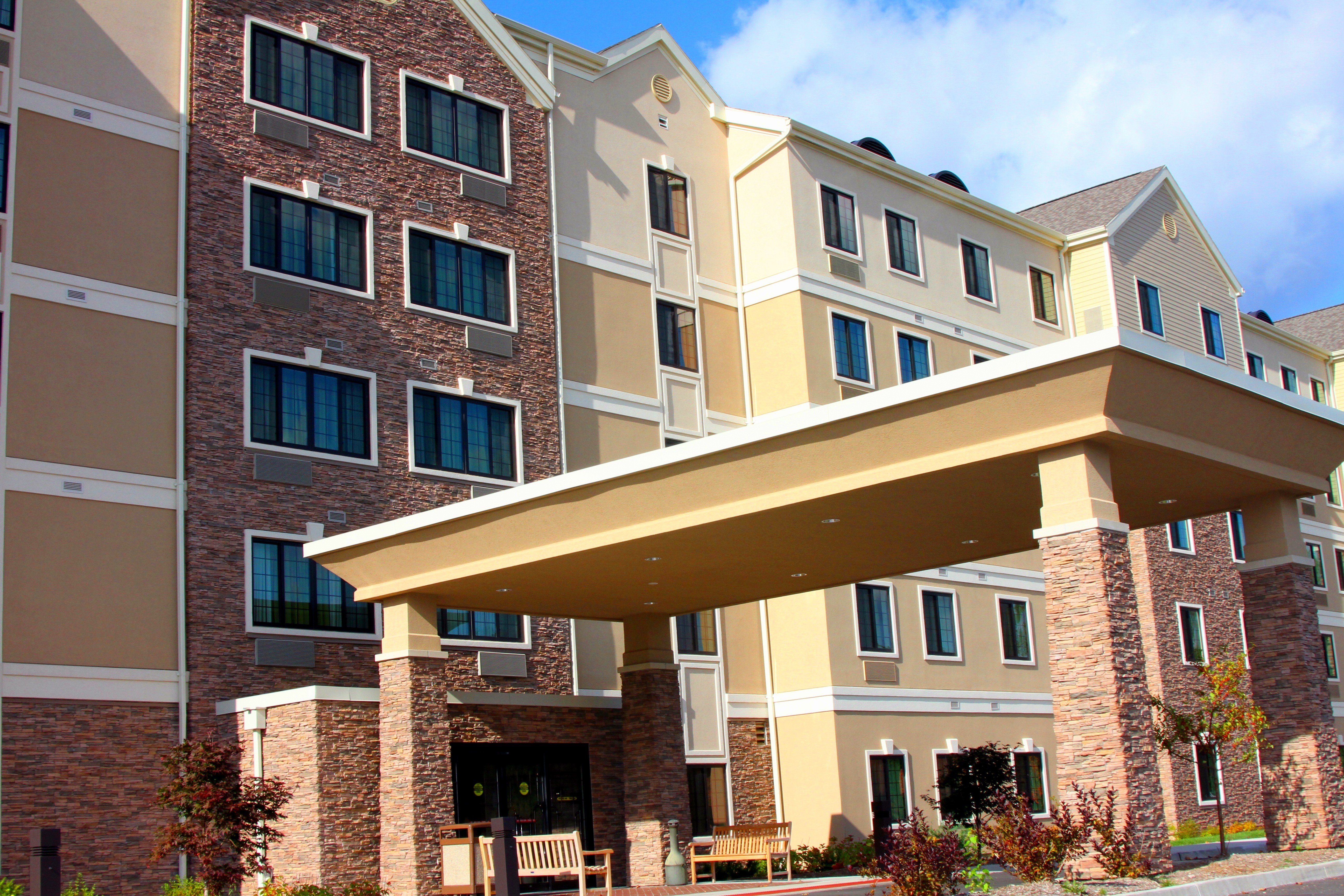 Staybridge Suites Liverpool/Syracuse