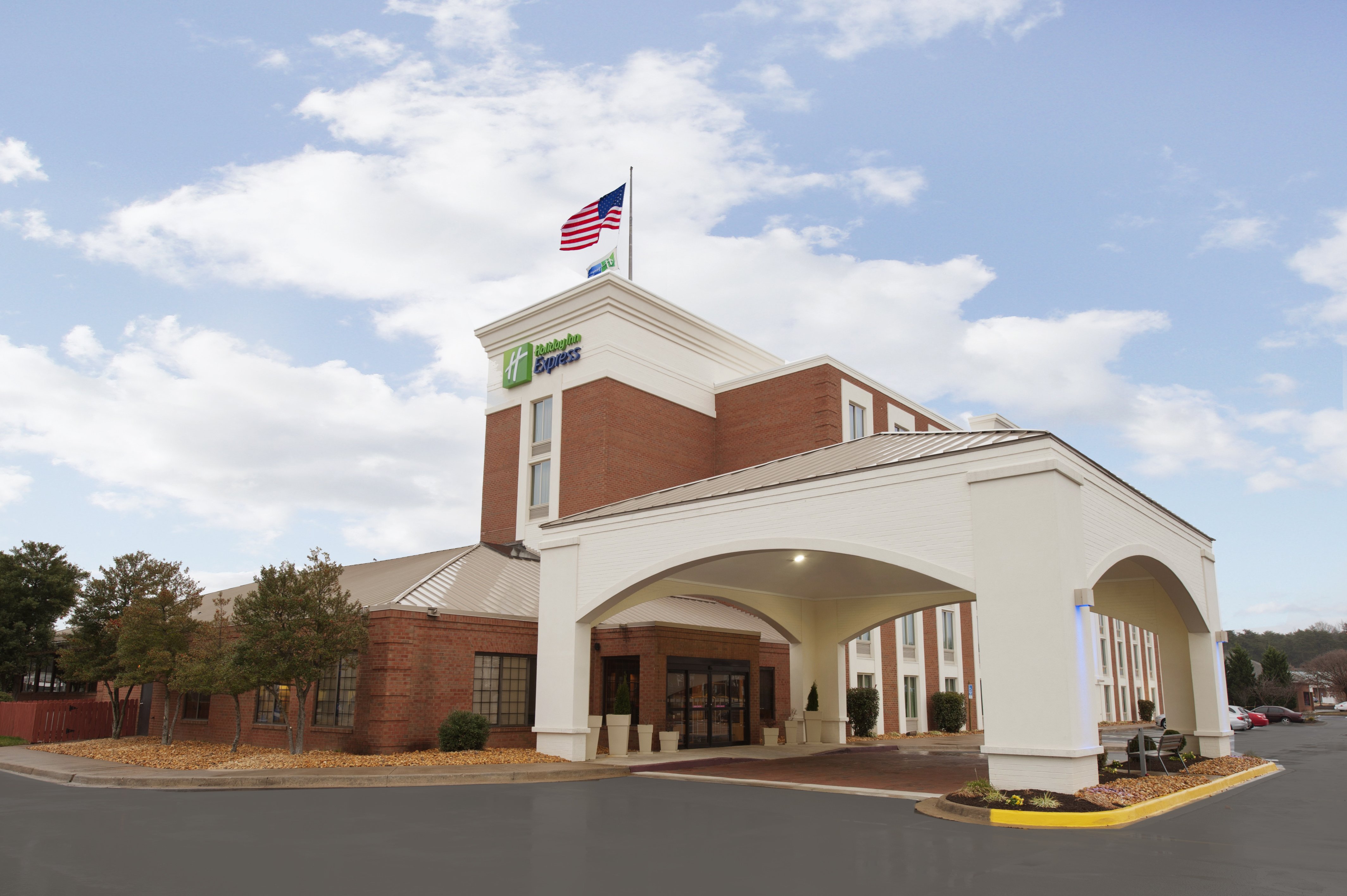 Holiday Inn Express Southpoint
