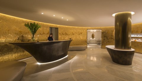 FSTen Trinity Square Spa Reception