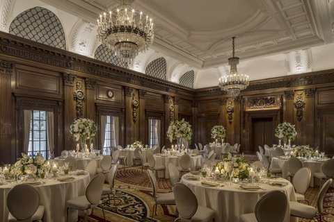 FSTRI_UN Ballroom Wedding