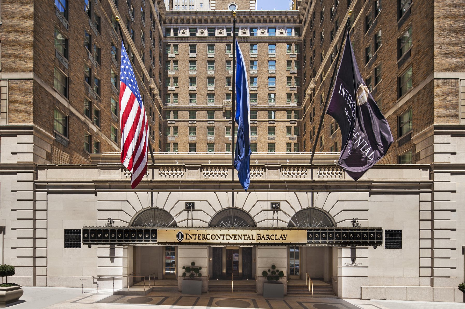 InterContinental New York Barclay, an IHG Hotel - Enjoy a bright and sunny stay in the heart of New York. 