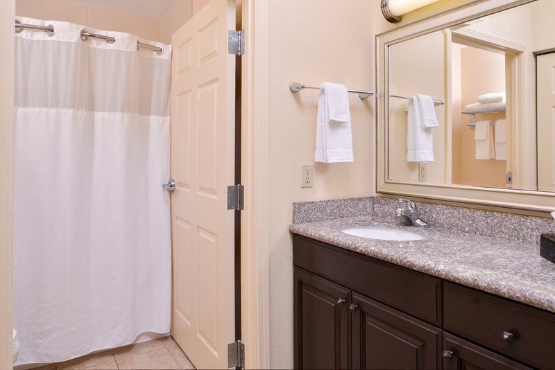 STAYBRIDGE SUITES OKLAHOMA CIT