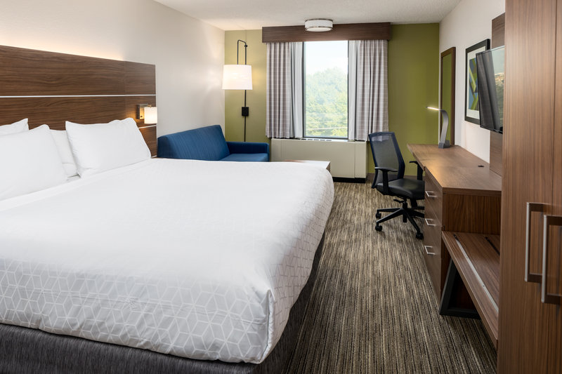 PEACHTREE HOTEL ATLANTA AIRPORT