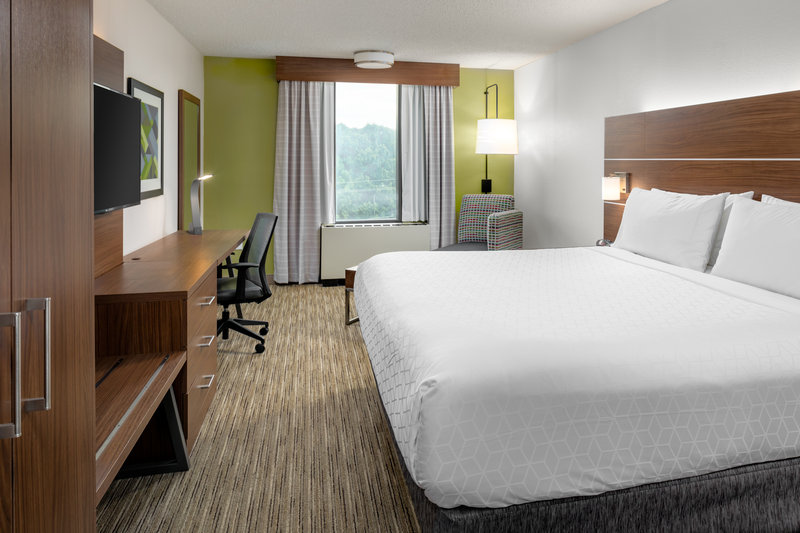 PEACHTREE HOTEL ATLANTA AIRPORT