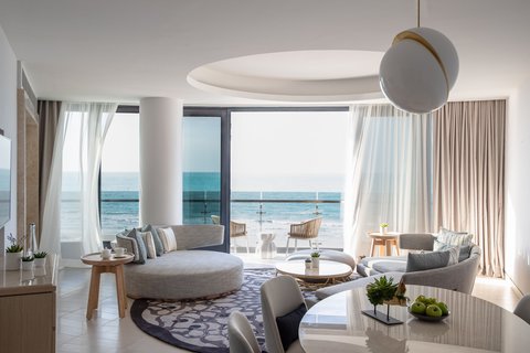 Jumeirah Saadiyat Island Panoramic Suite