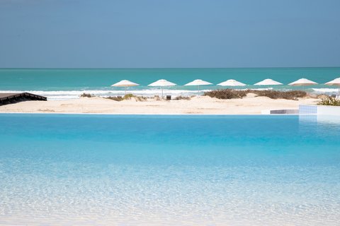 Jumeirah Saadiyat Island Pool Beach