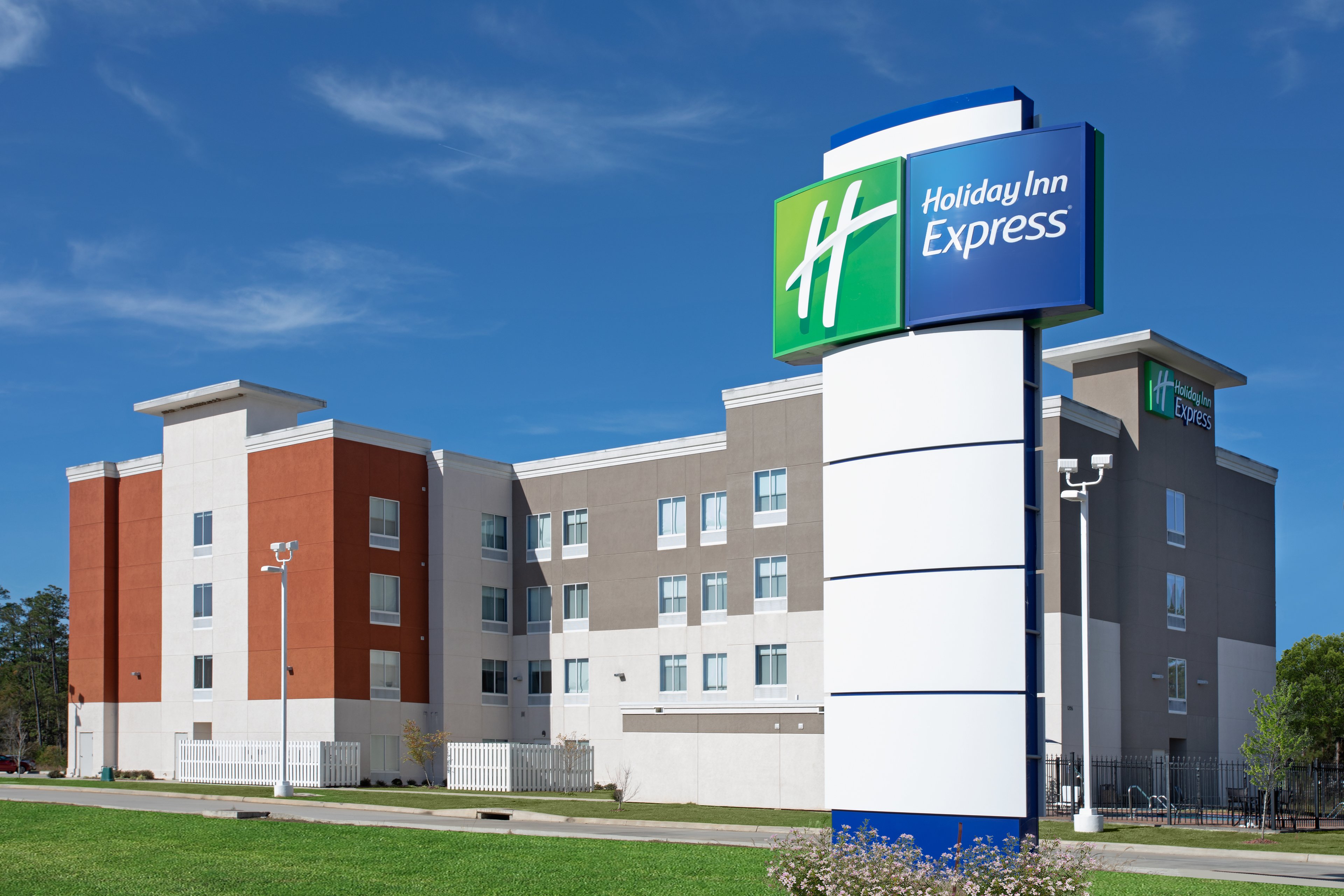 Holiday Inn Express Slidell