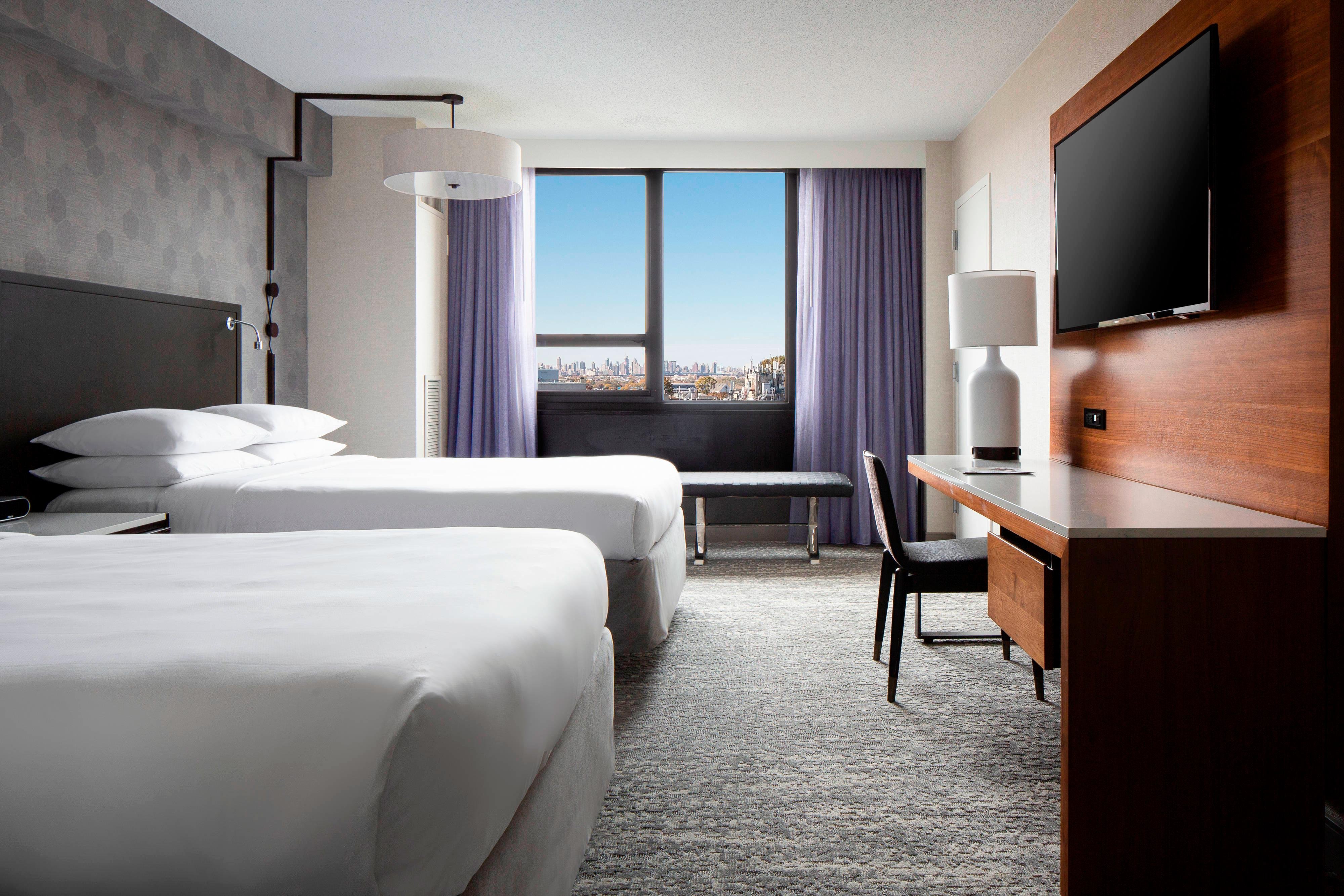New York Laguardia Airport Marriott New York Price Address Reviews