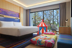 Garden View, Balcony, Guest room, 1 King, Sofa bed