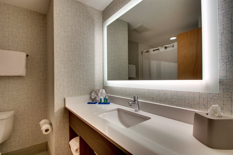 HOLIDAY INN EXP STES YULEE