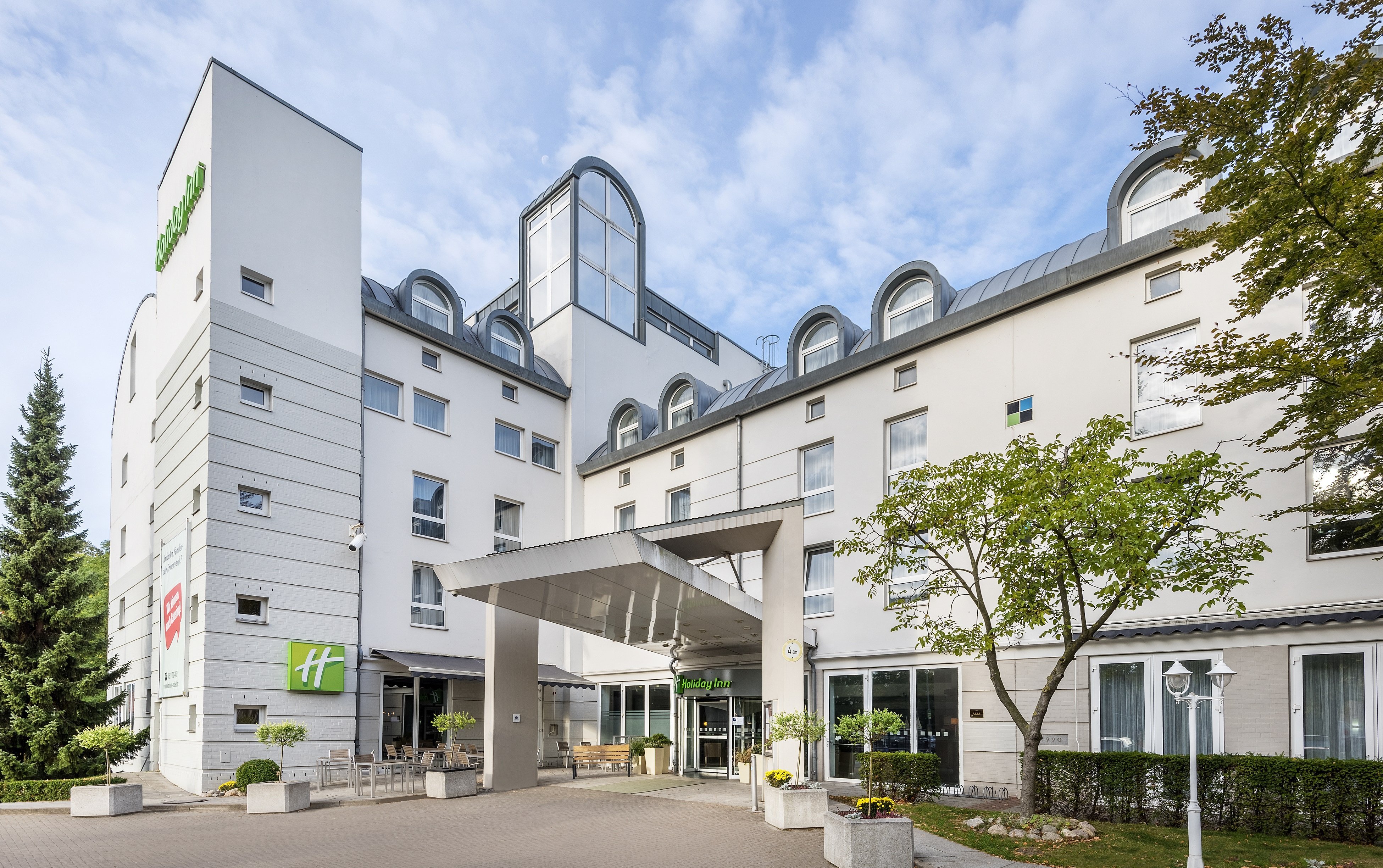 Holiday Inn