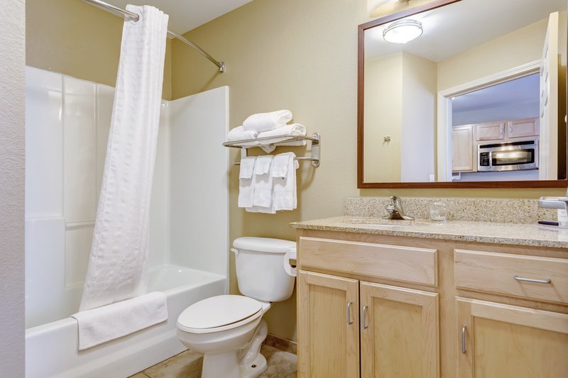 STUDIO SUITE 1 KING BED NONSMOKING