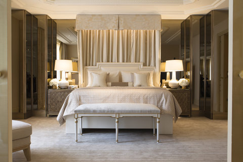 Suite 115
