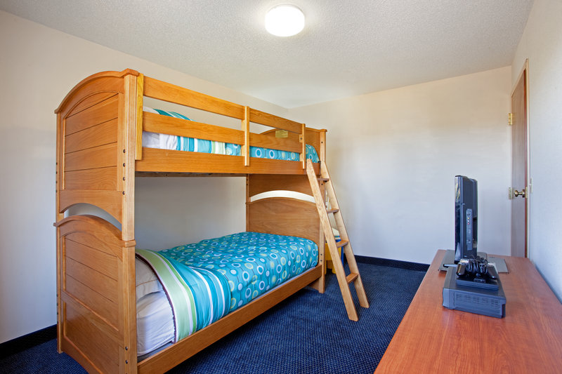 HOLIDAY INN EXPSTES ST JOSEPH
