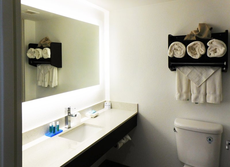 Holiday Inn Express Coventry S – West Warwick Area