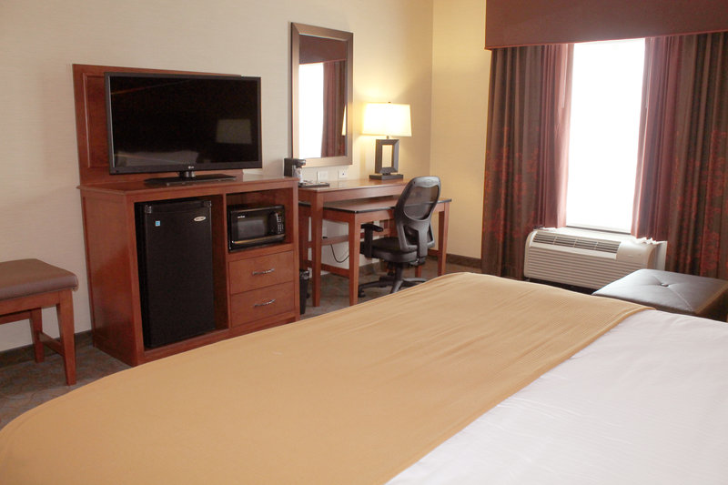 Holiday Inn Express Hotel & Suites PADUCAH WEST