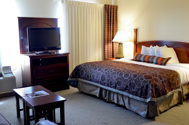 Staybridge Suites San Antonio Sea World