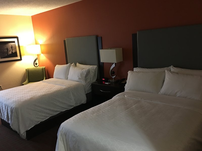 HOLIDAY INN EXPSTES LAURINBURG