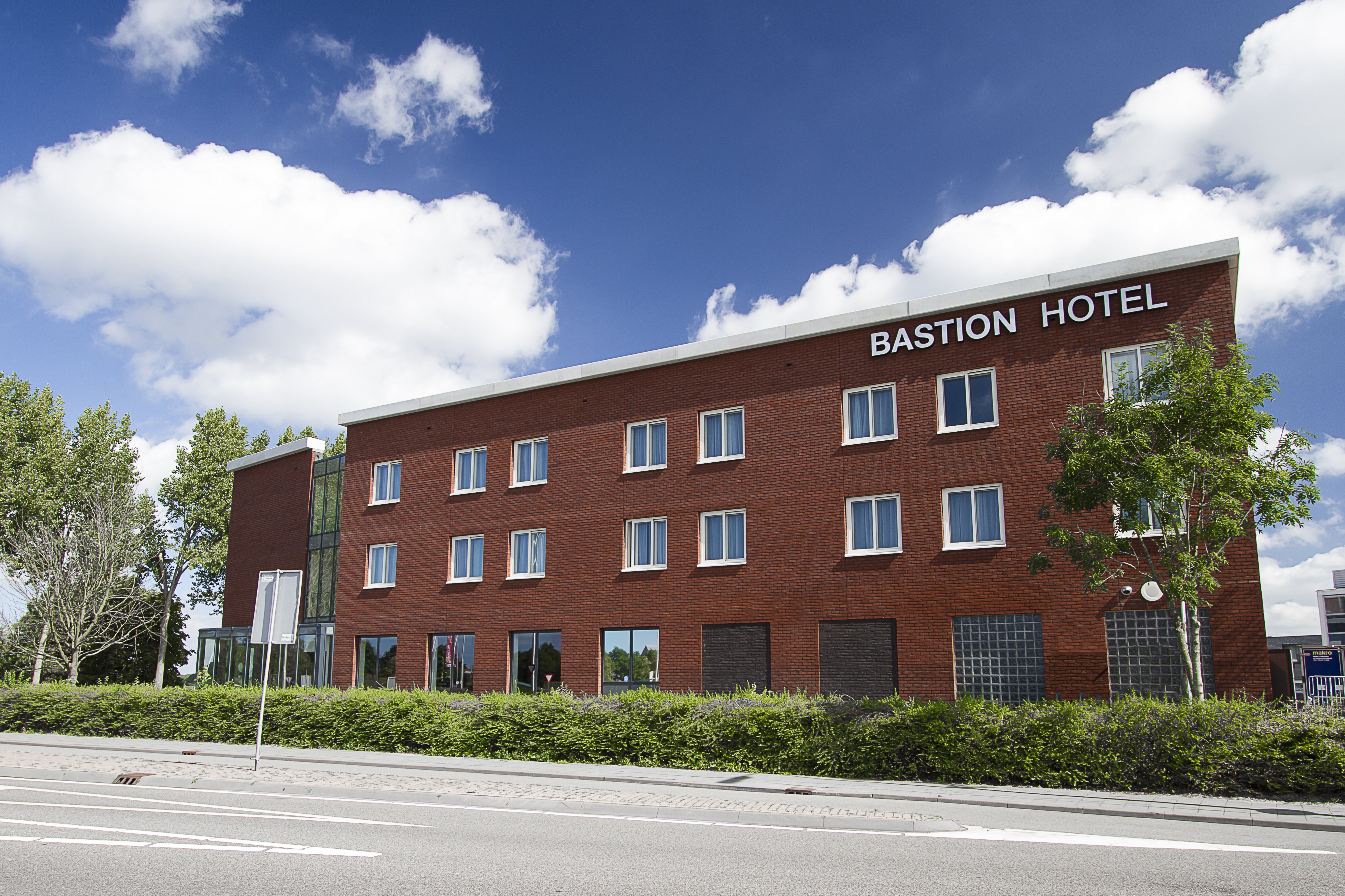 Bastion Europort Hotel