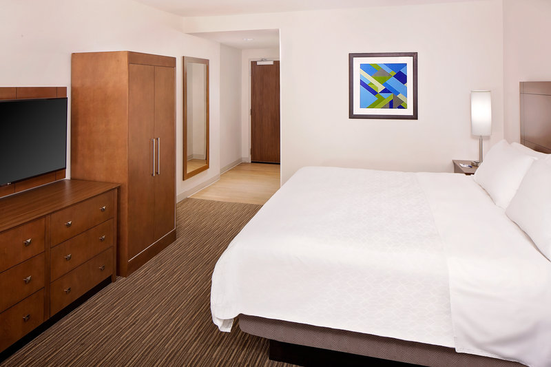 Holiday Inn Express and Suites Austin Downtown