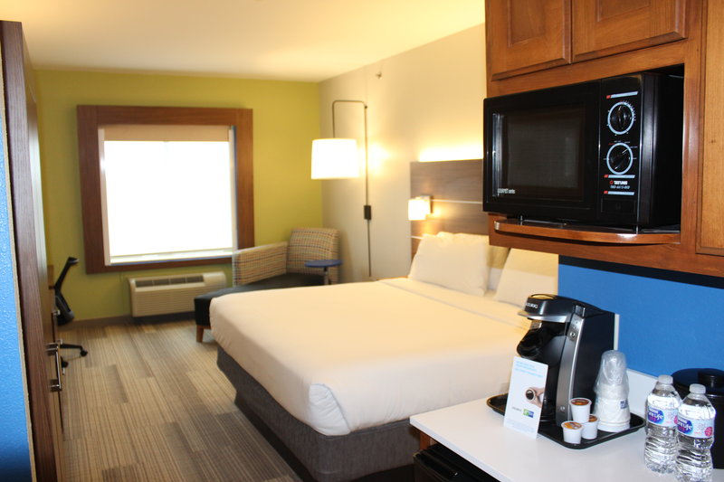 HOLIDAY INN EXP STES MANSFIELD
