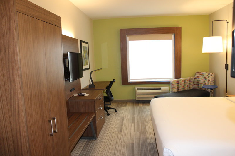 HOLIDAY INN EXP STES MANSFIELD