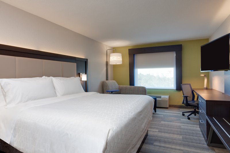 HOLIDAY INN EX AIRPORT CRUISE